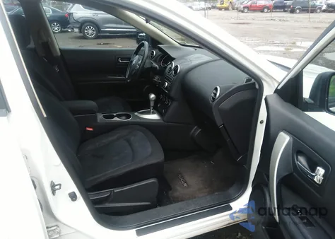 2013 Nissan Rogue S/Sv z USA, uszkodzony, nr VIN JN8AS5MT5DW546686